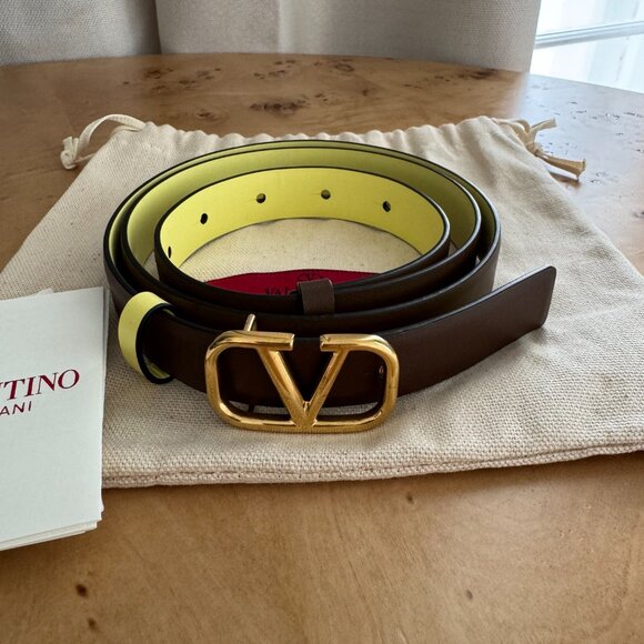 Authentic Valentino Garavani VLogo Reversible 20mm Leather Belt Size 85 main image 6